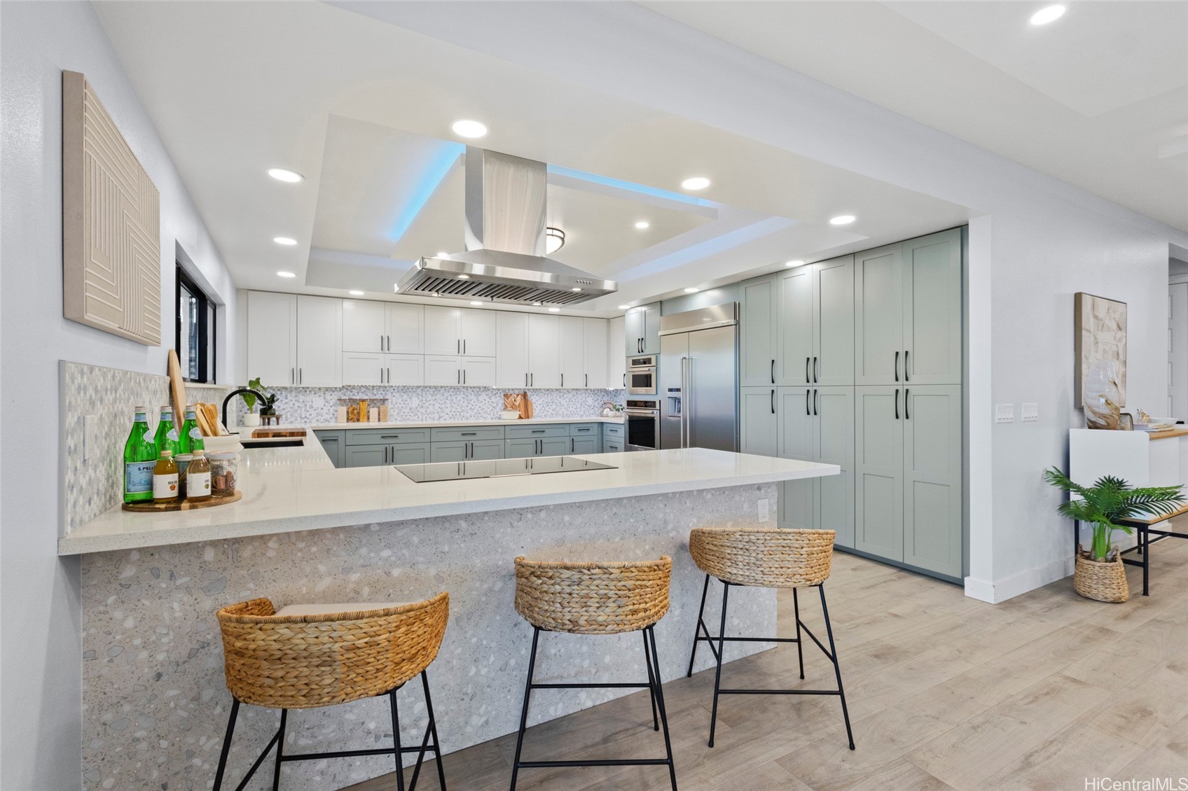 92-1266 Hookeha Street