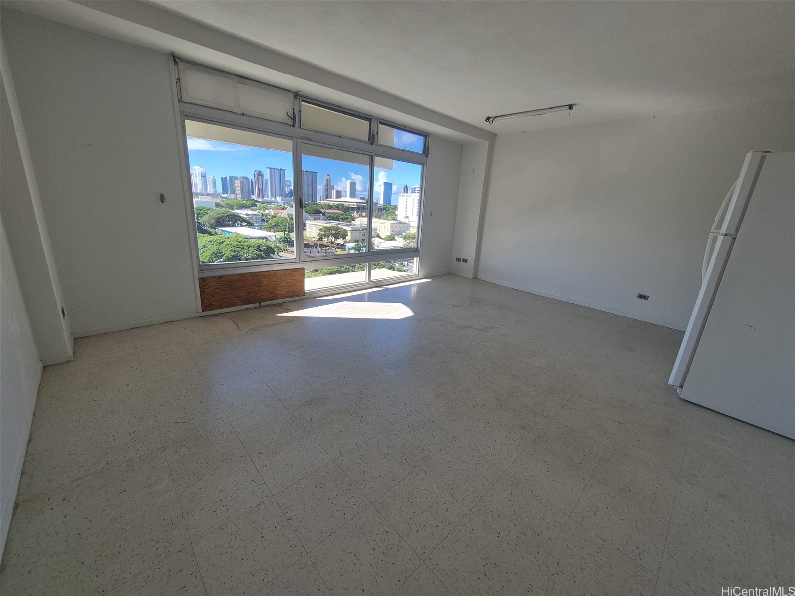 1511 Nuuanu Avenue 935
