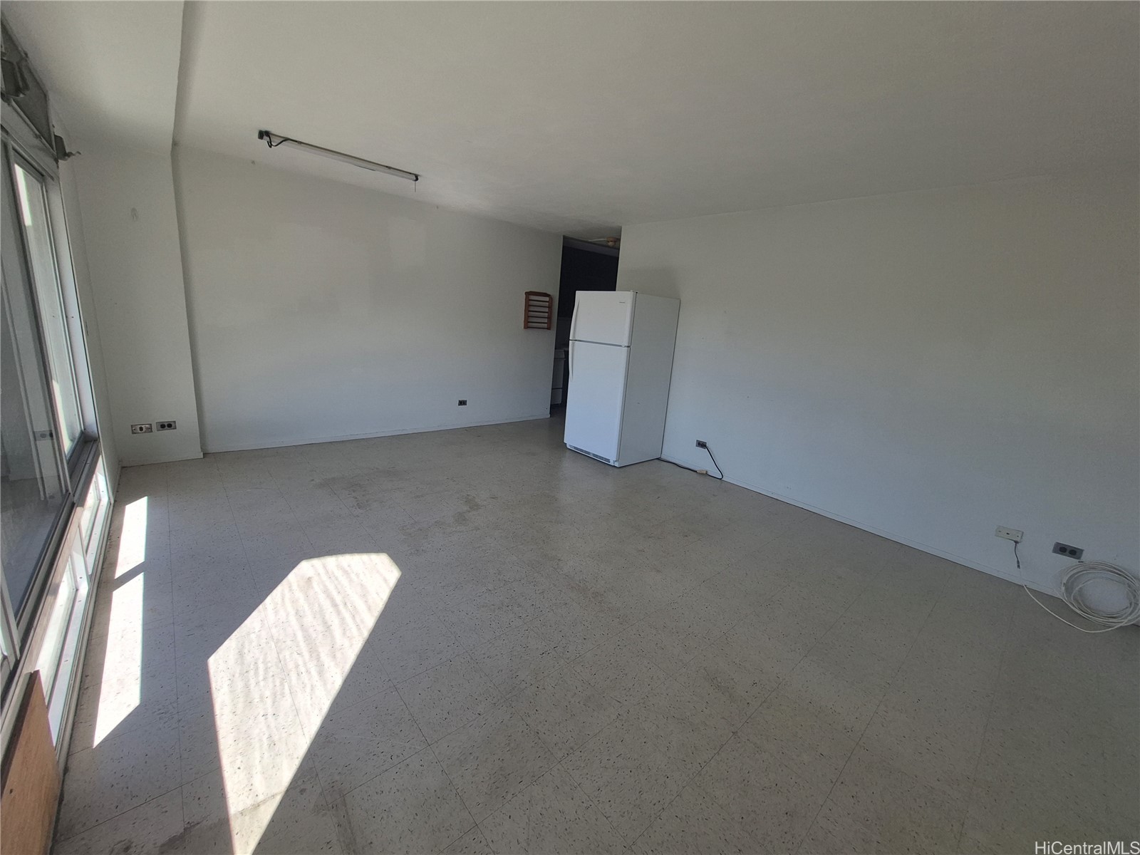 1511 Nuuanu Avenue 935