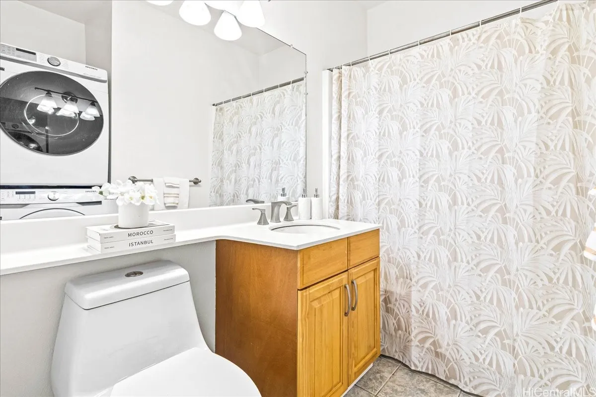 Ewa Beach, Hawaii 96706, United States, 2 Bedrooms Bedrooms, ,2 BathroomsBathrooms,Residential,Active,111720