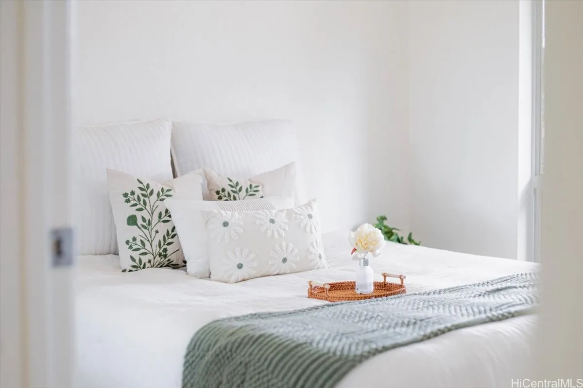 Ewa Beach, Hawaii 96706, United States, 2 Bedrooms Bedrooms, ,2 BathroomsBathrooms,Residential,Active,111720