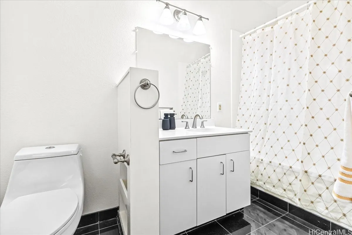 Ewa Beach, Hawaii 96706, United States, 2 Bedrooms Bedrooms, ,2 BathroomsBathrooms,Residential,Active,111720