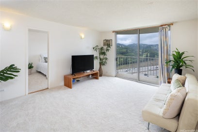 98-1038 Moanalua Road 7/1506 Aiea HI 96701