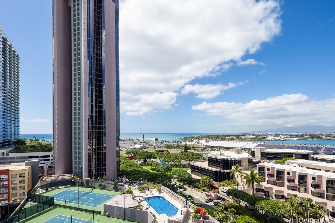 One Waterfront Tower Condominium