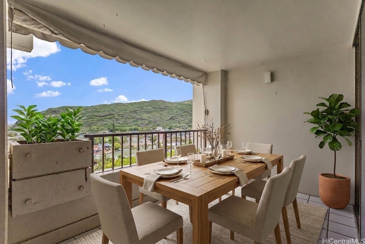 6710 Hawaii Kai Drive 908