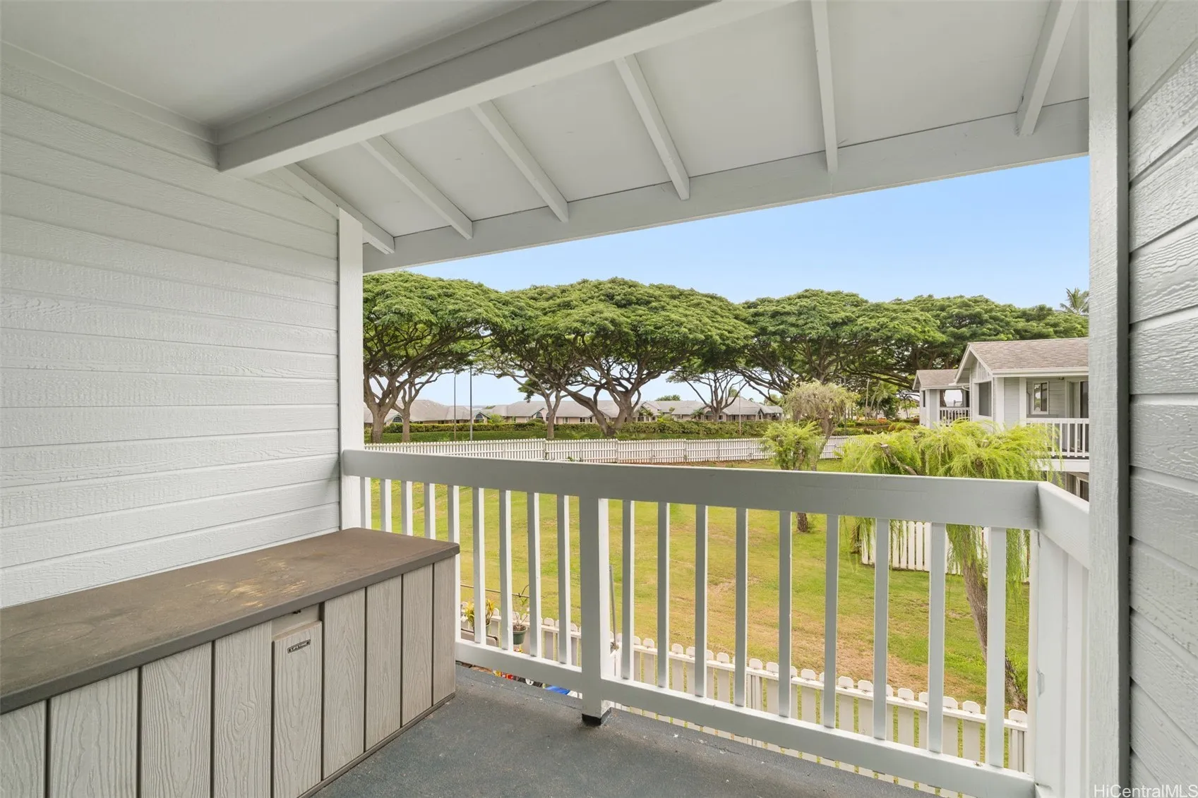 Waipahu, Hawaii 96797, United States, 2 Bedrooms Bedrooms, ,2 BathroomsBathrooms,Residential,Pending,116436