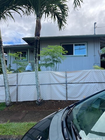 2704 Kalihi Street