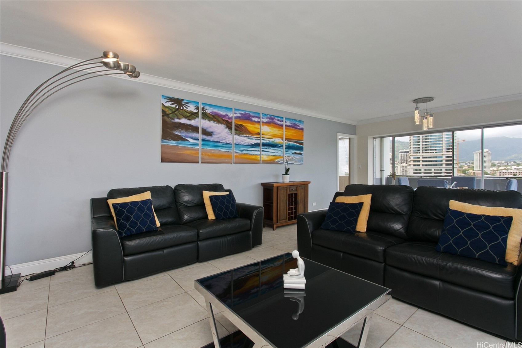 2015 Ala Wai Boulevard 8A