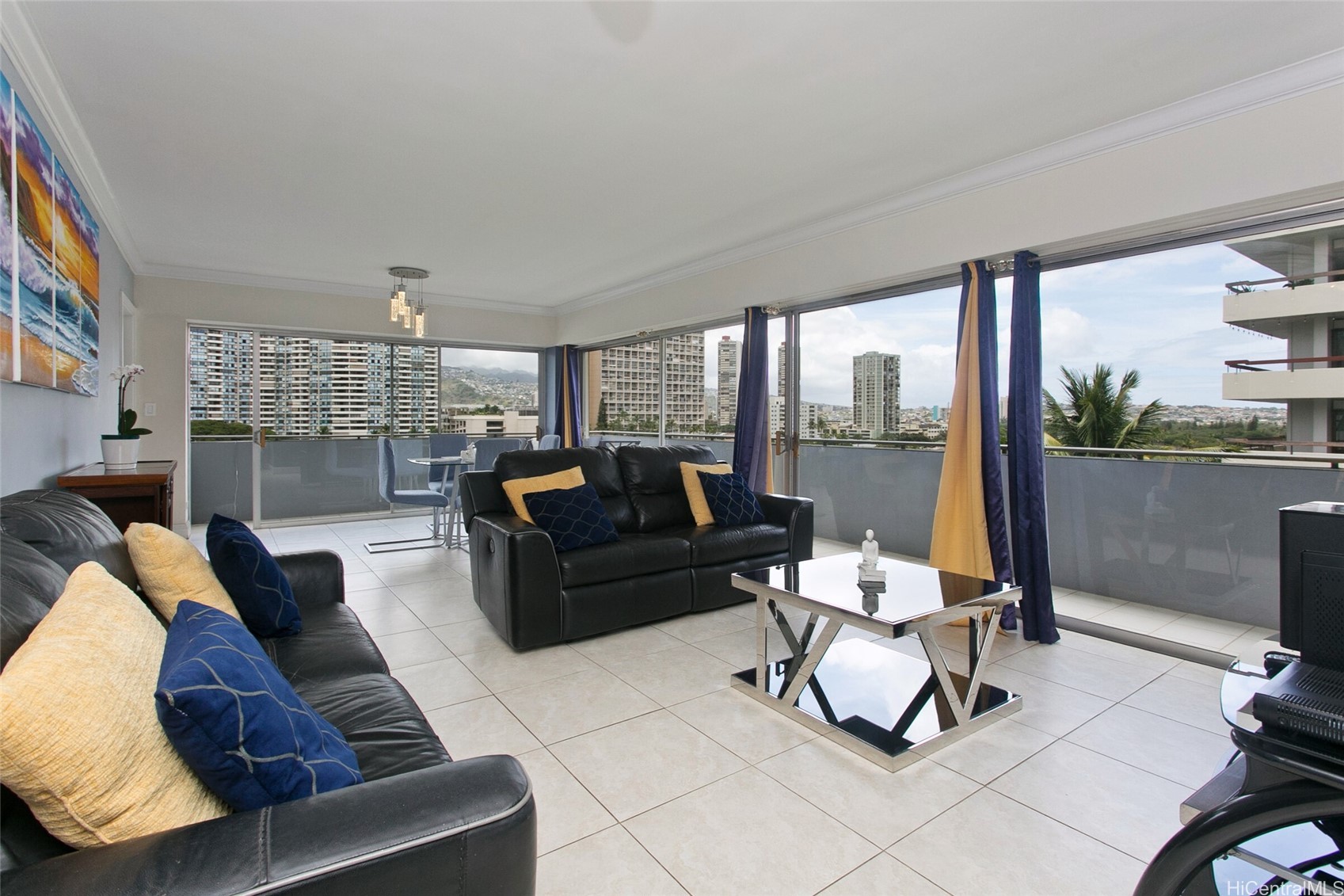 2015 Ala Wai Boulevard 8A