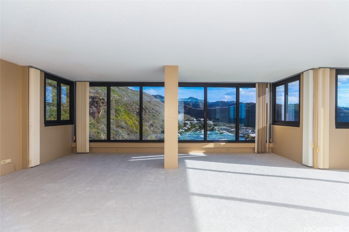 250 Kawaihae Street 12F