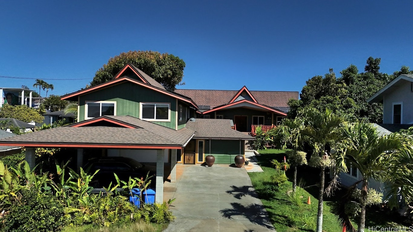 74 Makaweo Avenue A, B