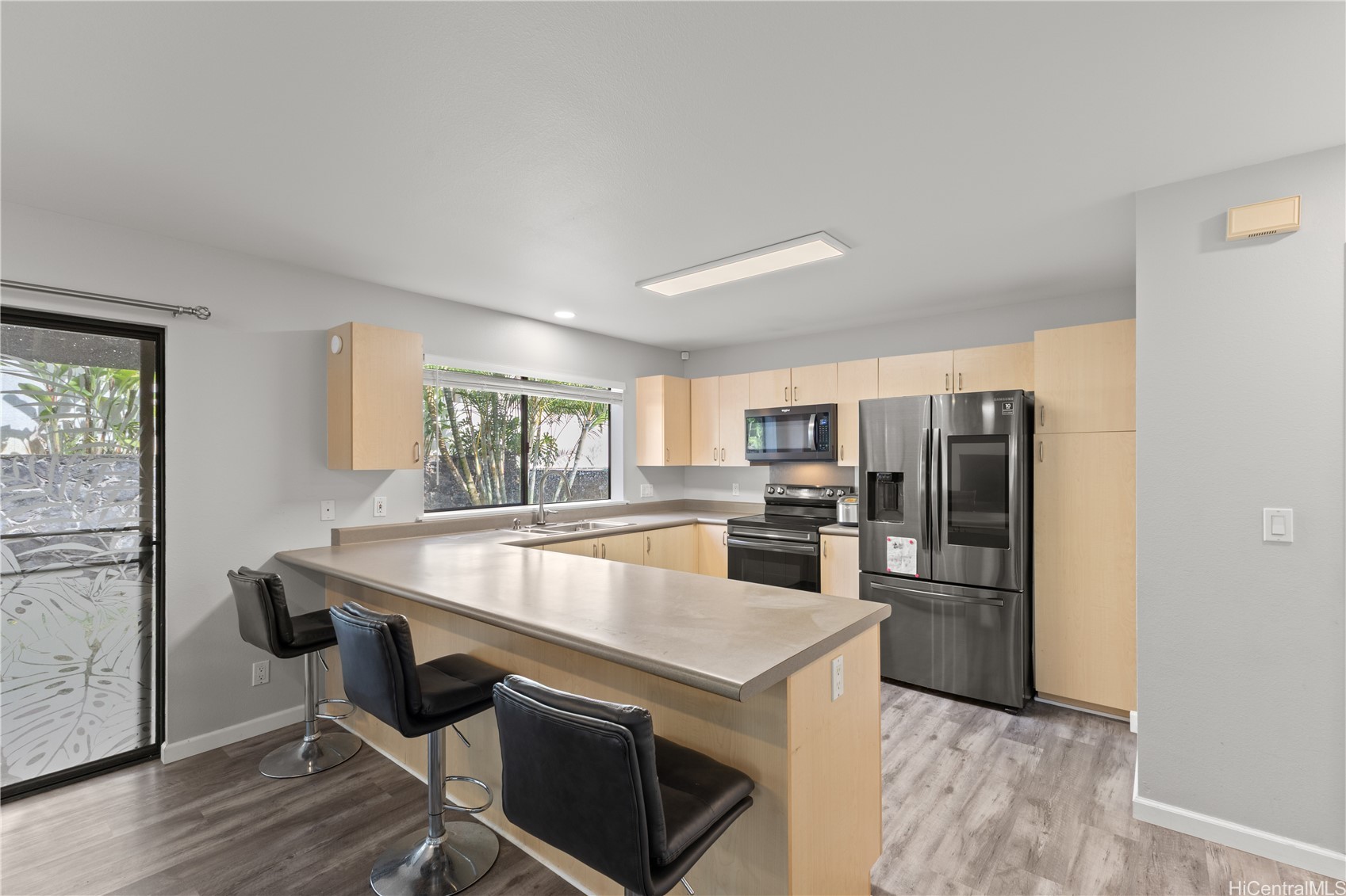 95-1039 Palamoa Street 107