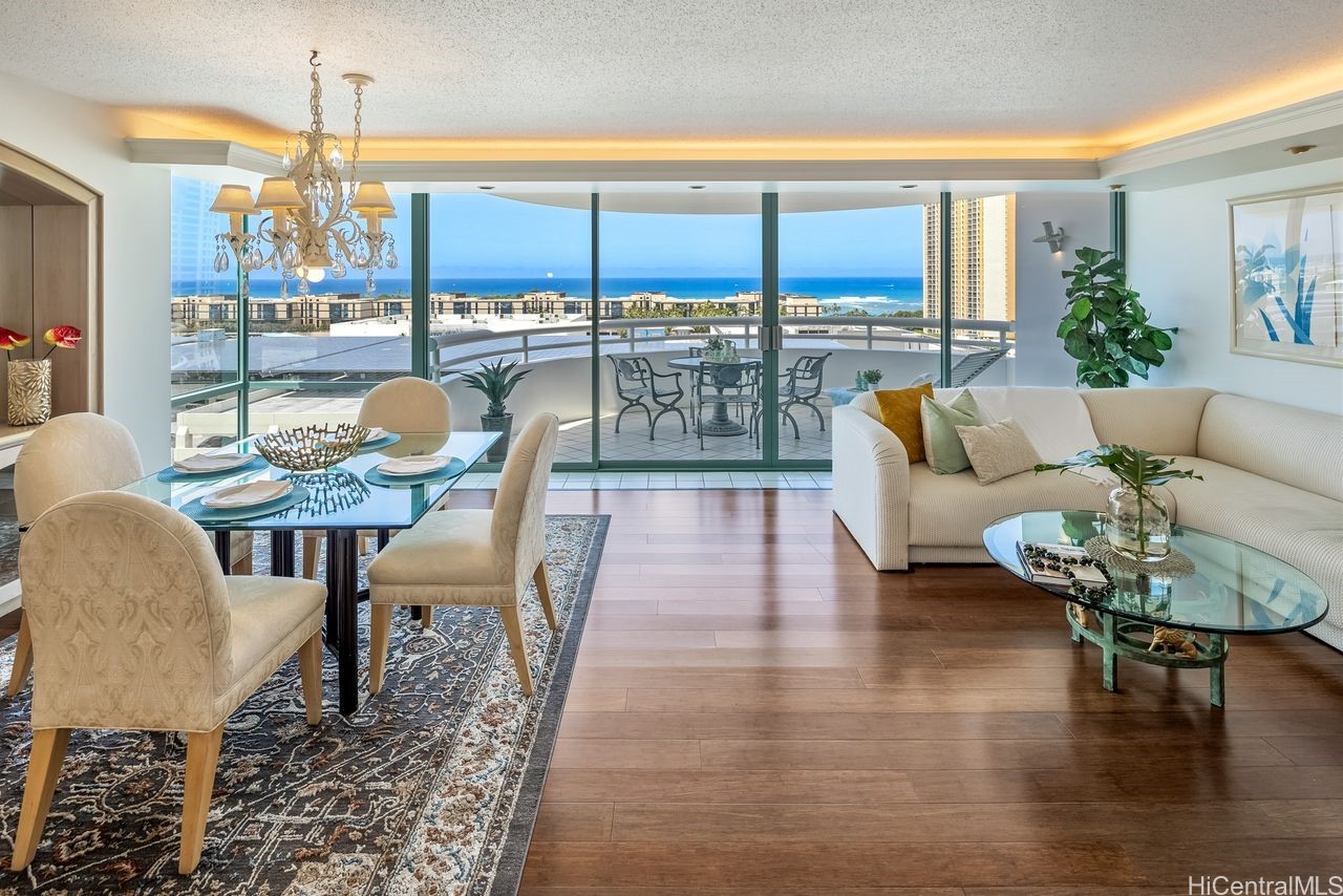 1341 Kapiolani Boulevard 18D