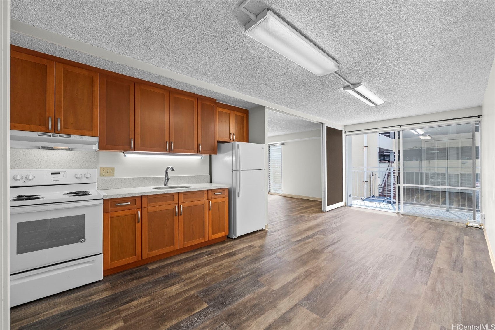1655 Makaloa Street 410