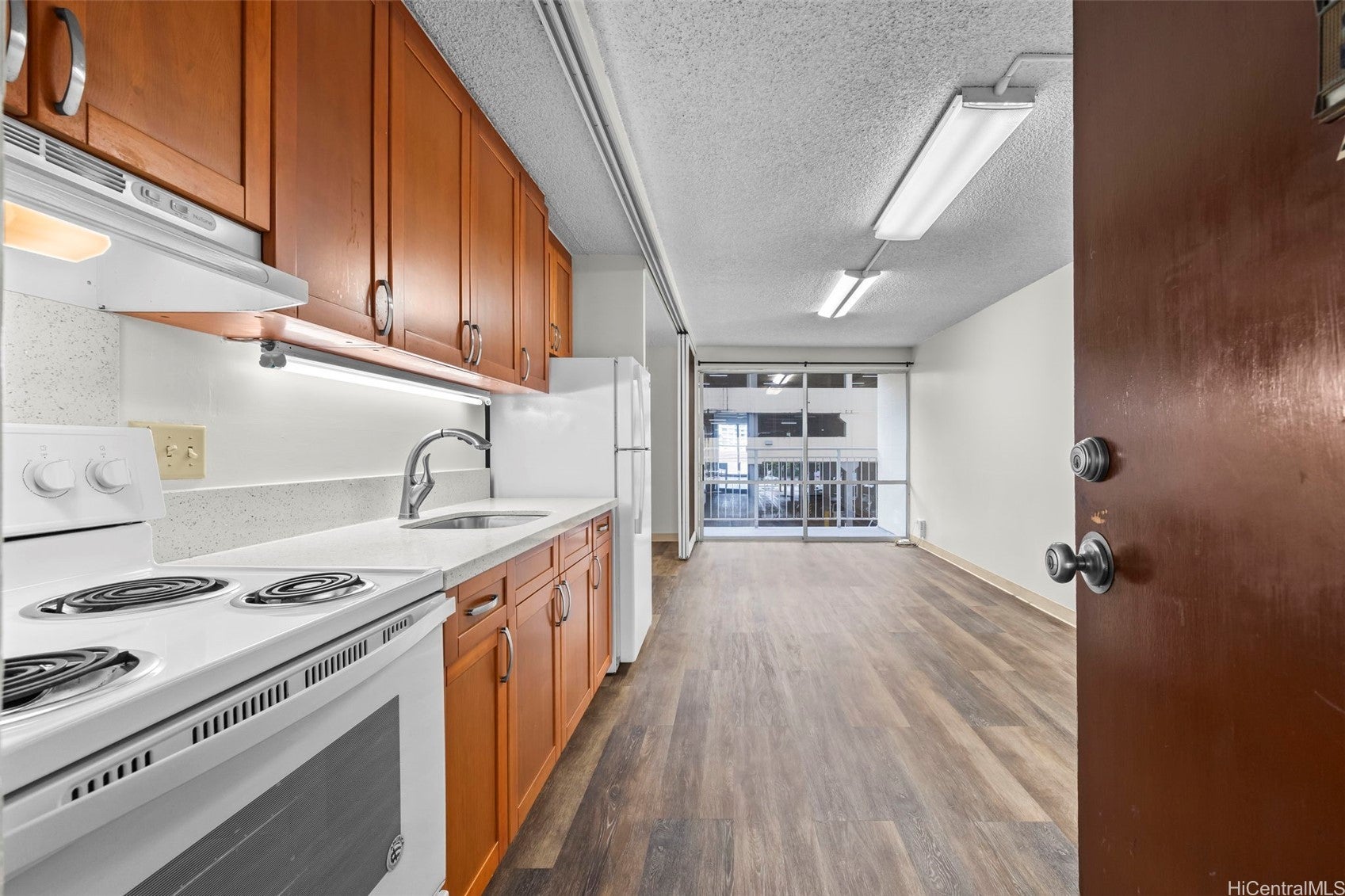 1655 Makaloa Street 410
