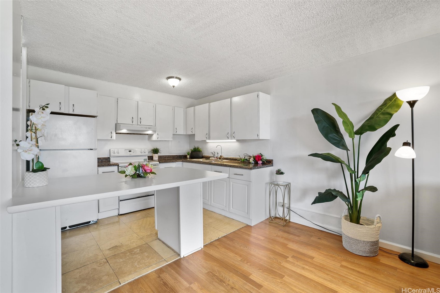 1830 Wilikina Drive 602