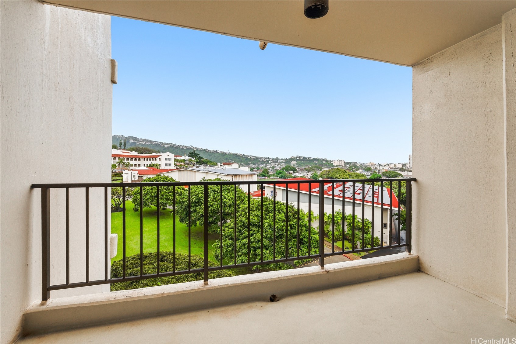 3138 Waialae Avenue 915