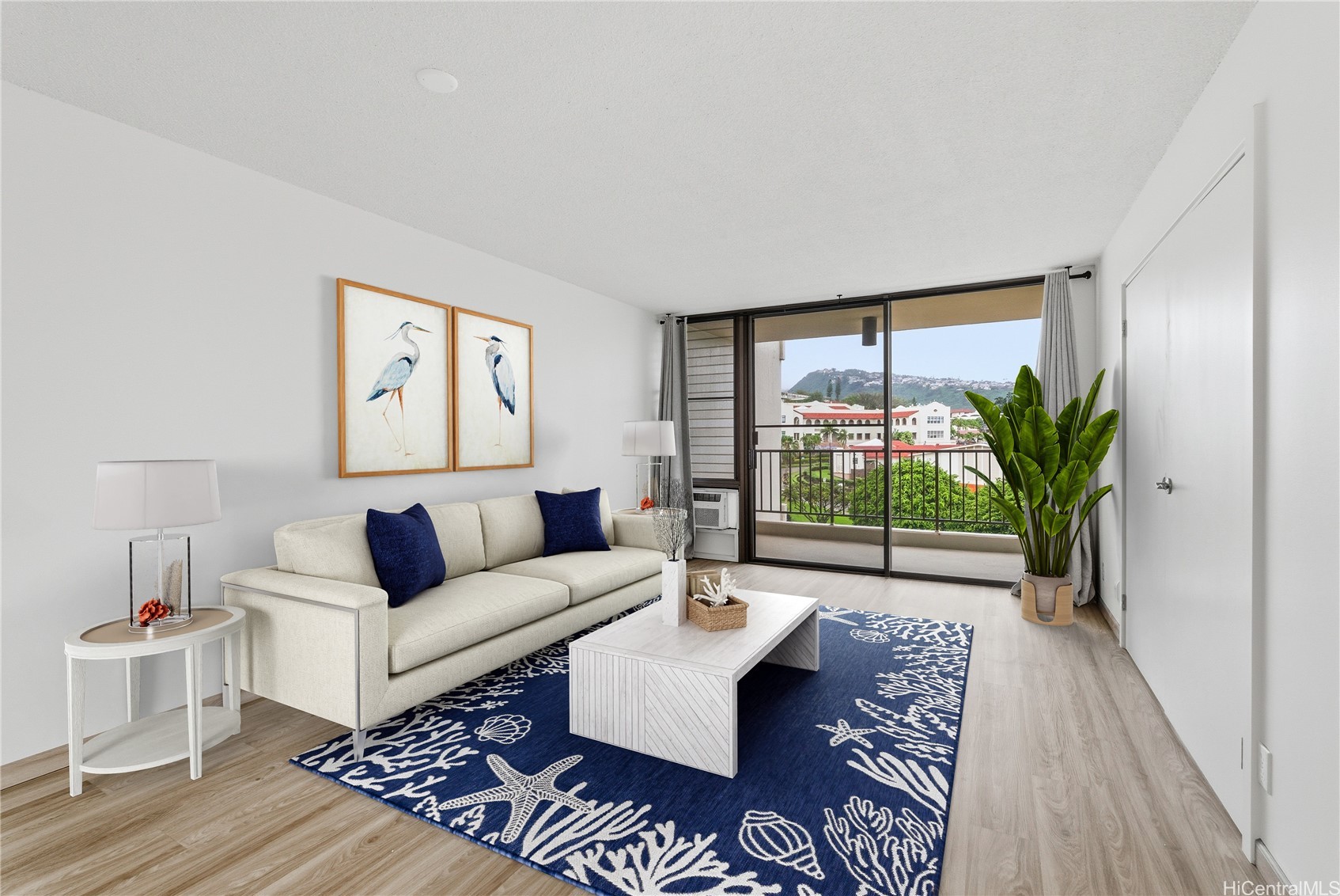 3138 Waialae Avenue 915