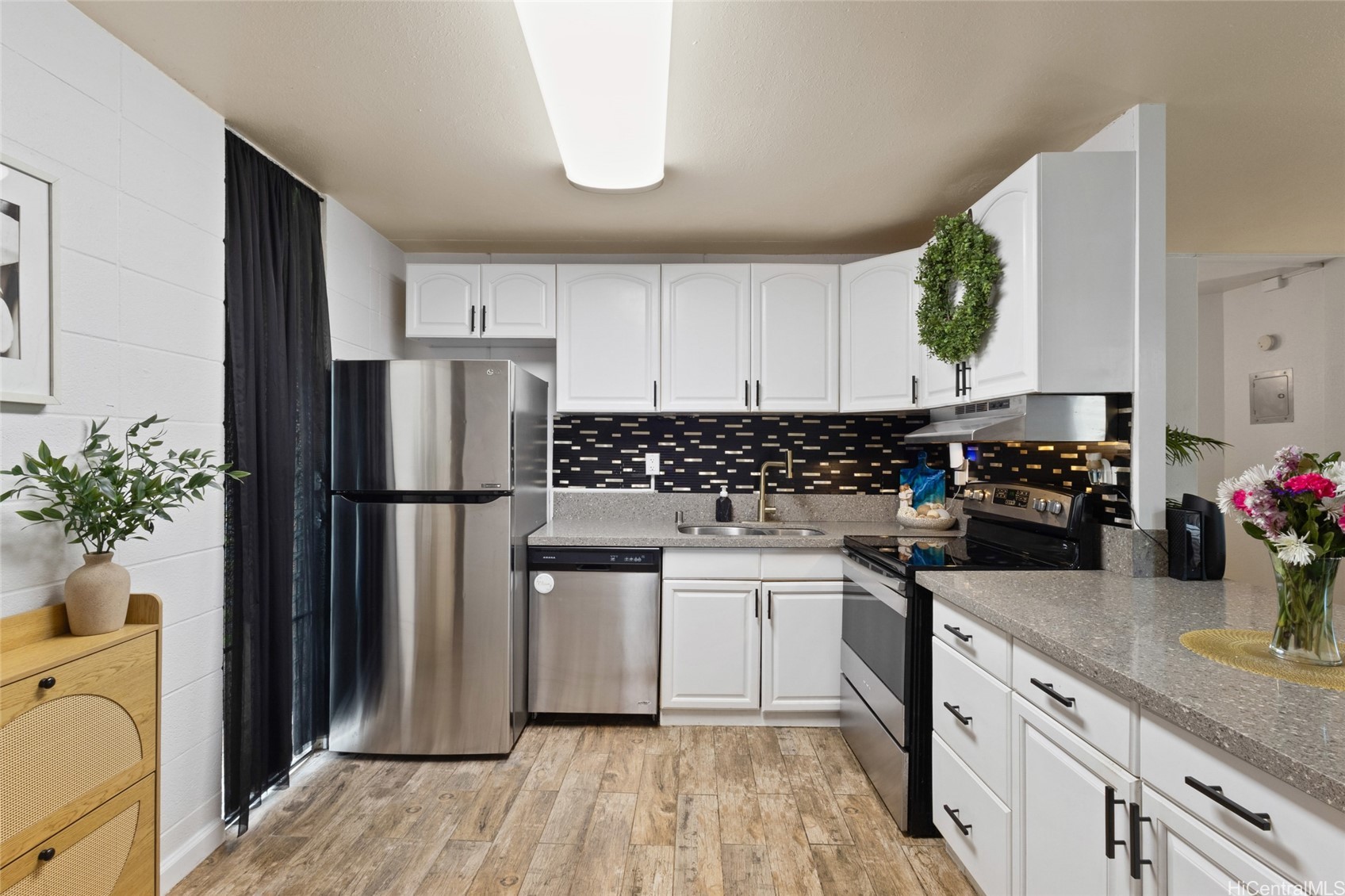 95-2044 Waikalani Place C102