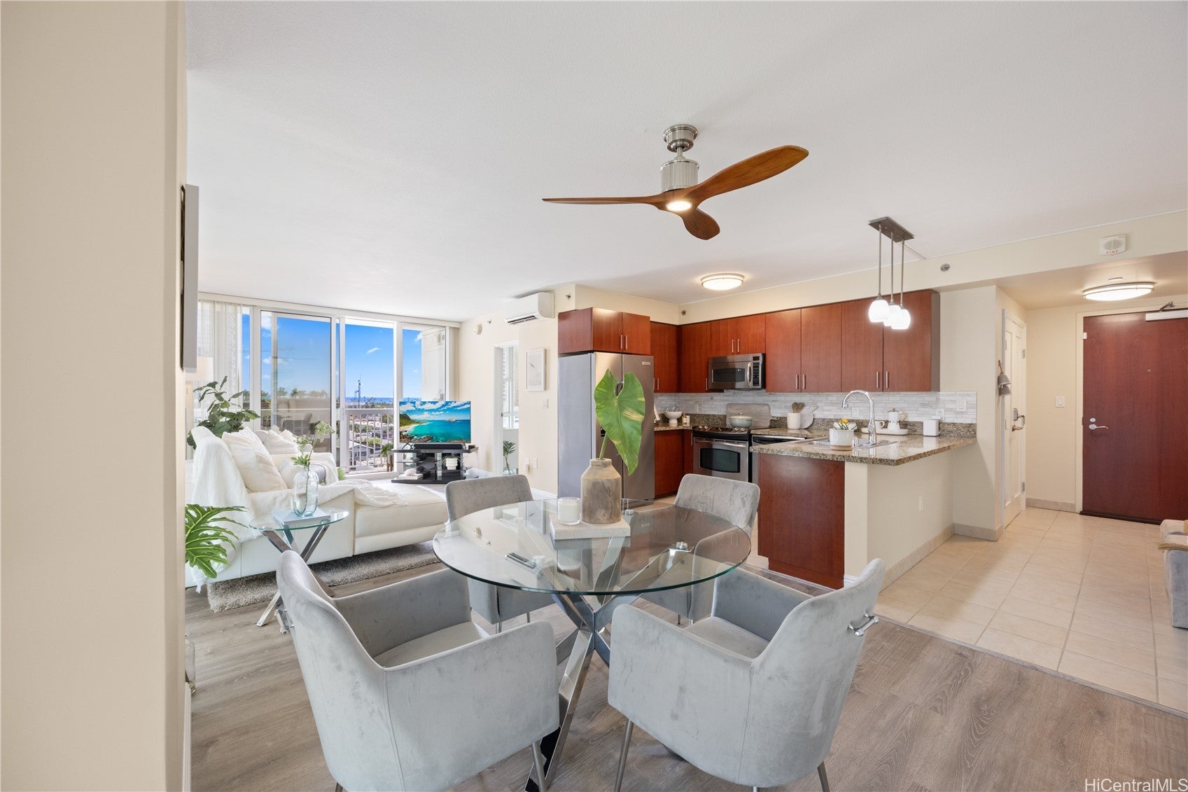 909 Kapiolani Boulevard 1101