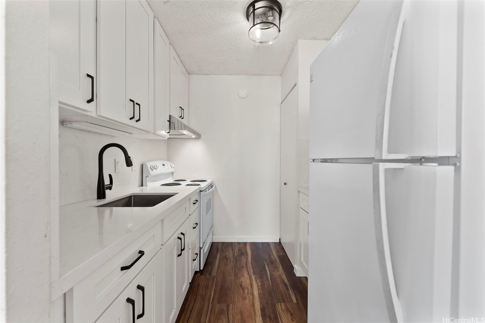 2092 Kuhio Avenue 1202