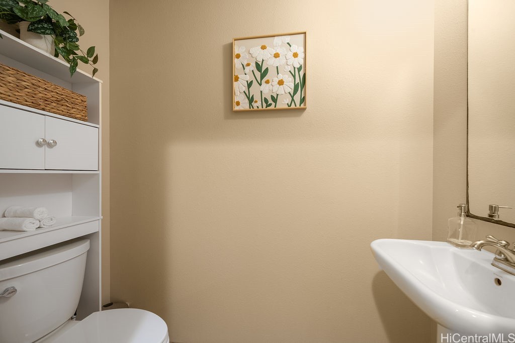 1180 Kakala Street 608