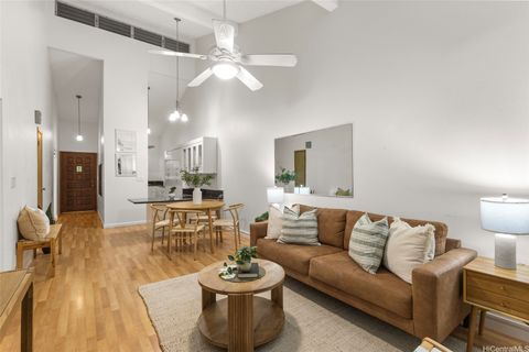 Photo of 98-607 Kilinoe Street #8B2, Aiea, HI 96701 (MLS # 202605825)