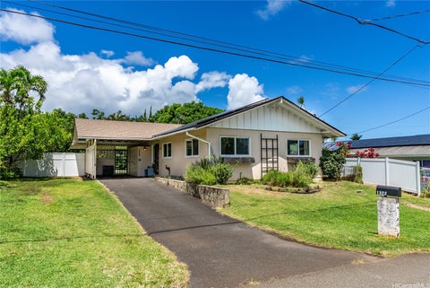 Photo of 1322 Ulupuni Street, Kailua, HI 96734 (MLS # 202617723)