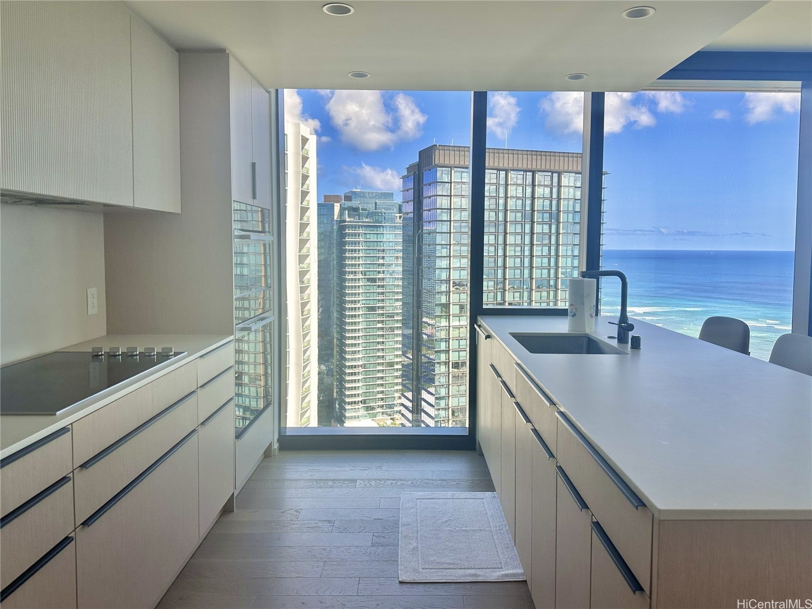333 Ward Avenue 3500