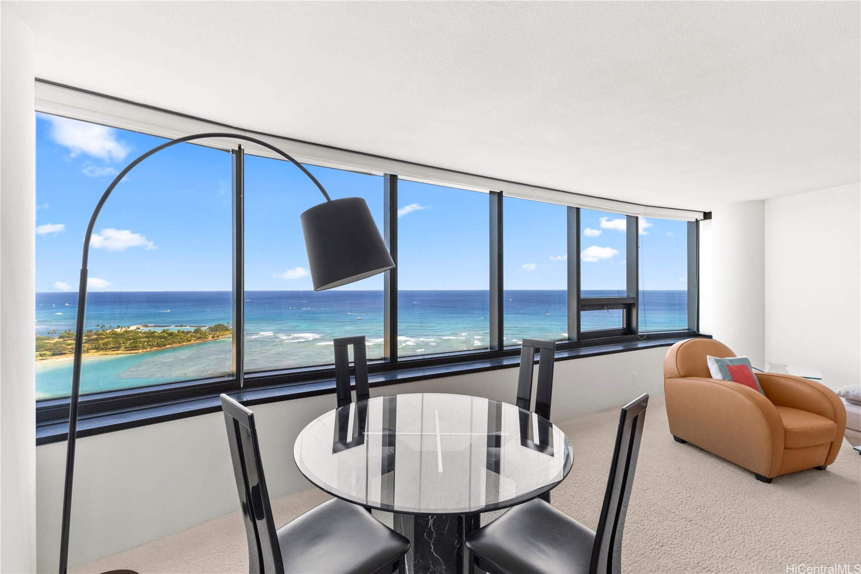 1330 Ala Moana Boulevard 3305