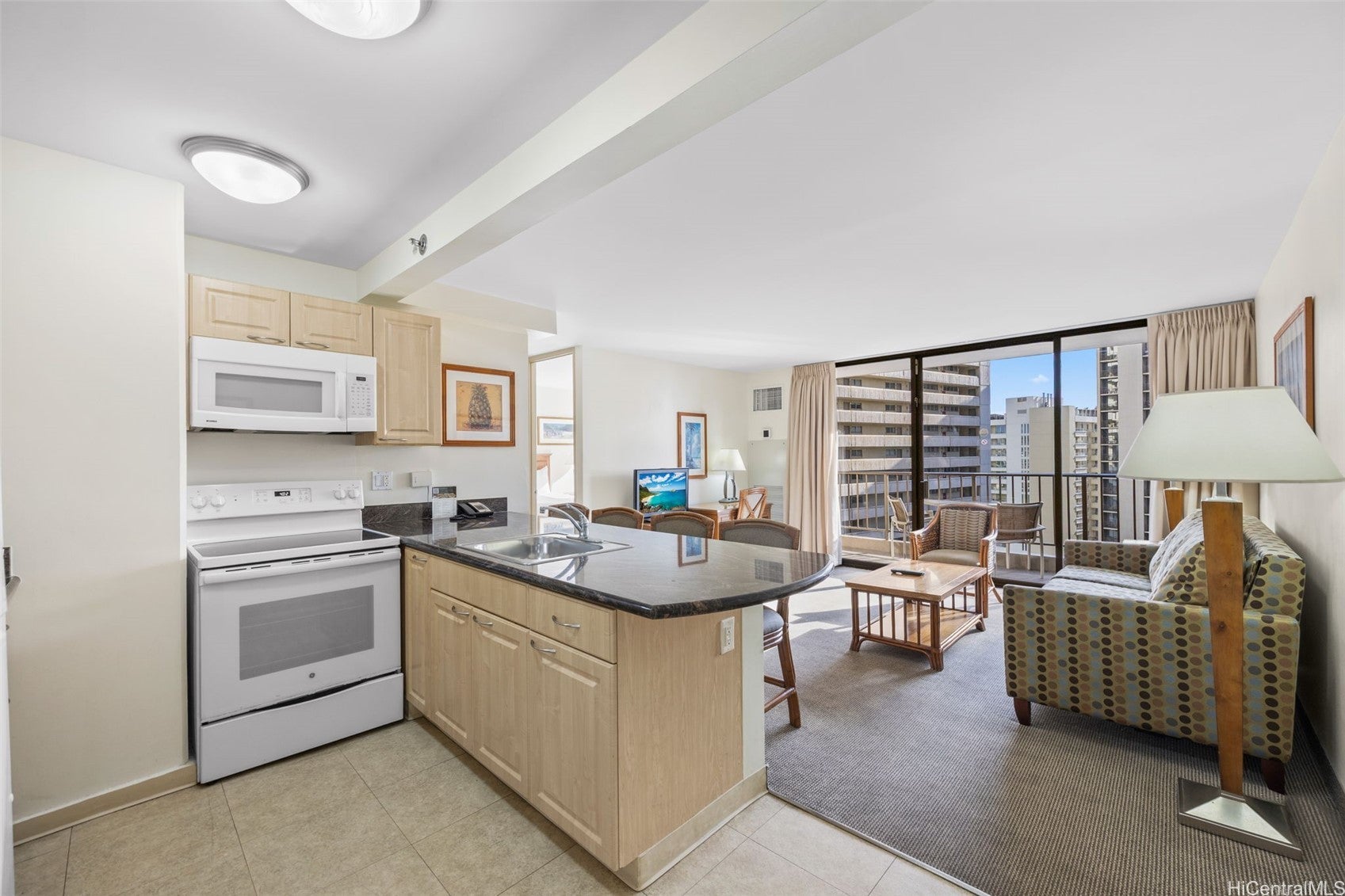 229 Paoakalani Avenue 1404 (NUC)