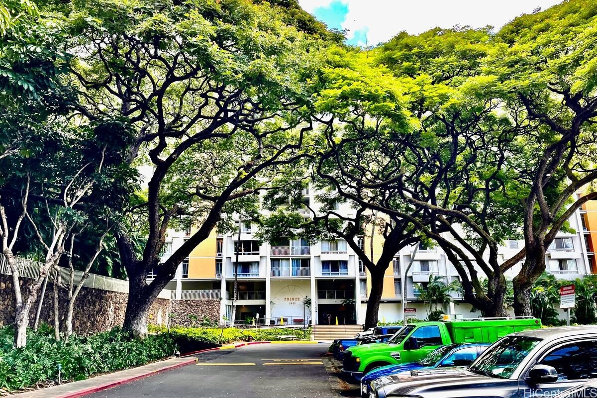 1511 Nuuanu Avenue 338