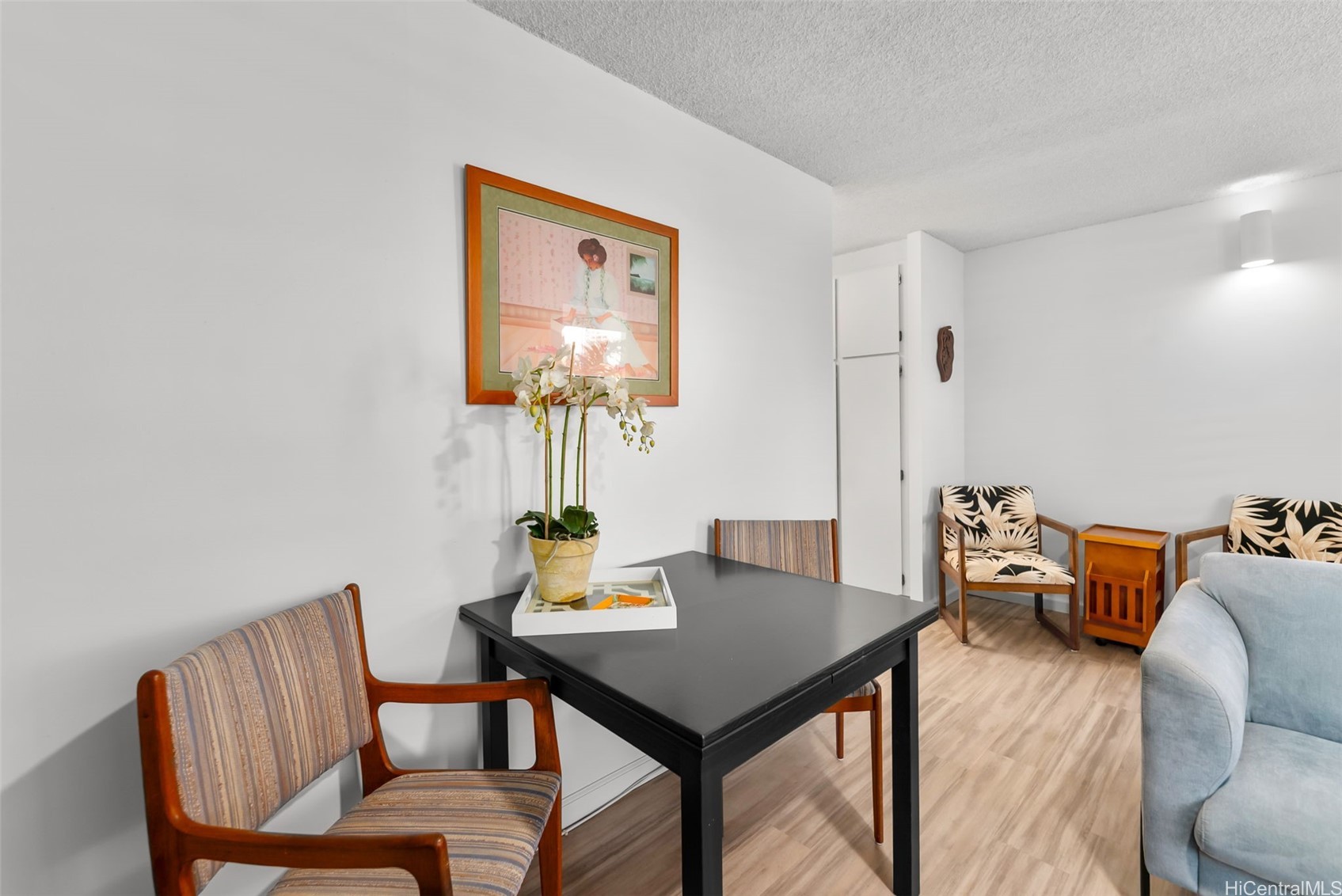 1650 Piikoi Street 203