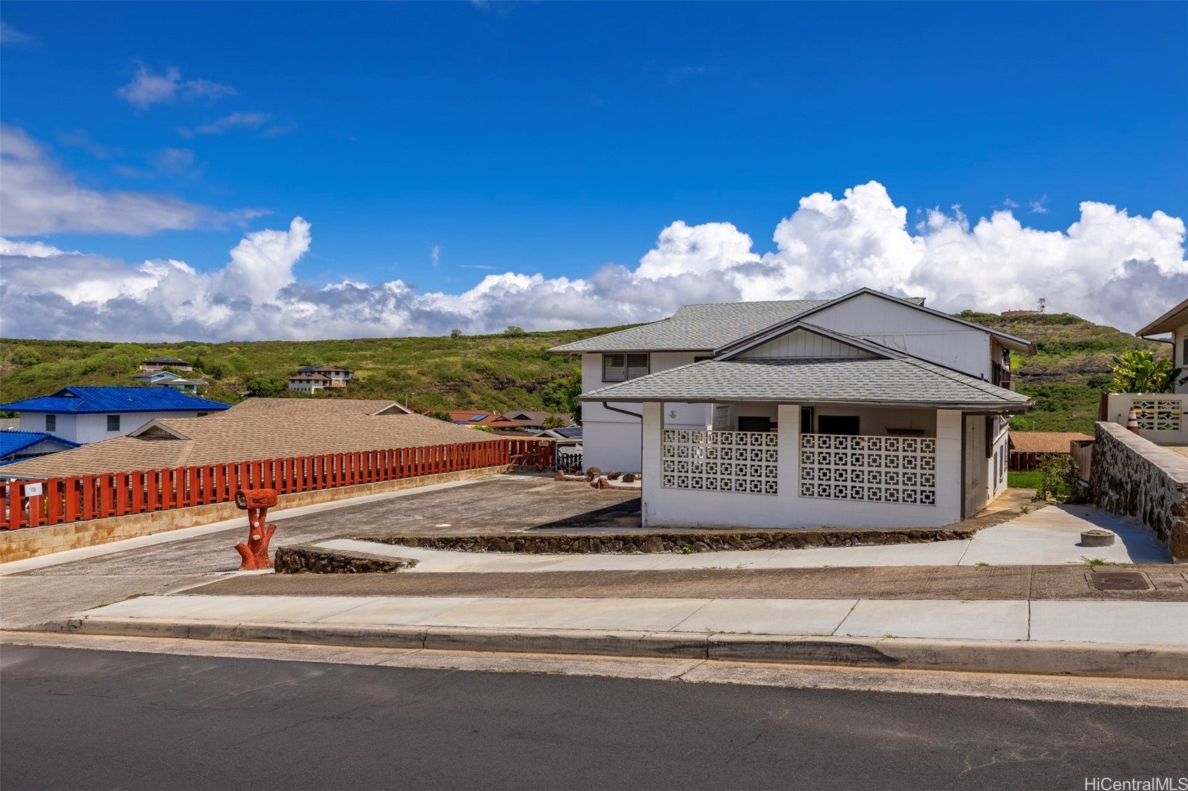 1151 Ala Aloalo Street