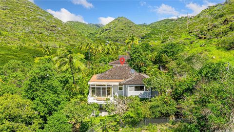 Photo of 1455 Kalanikai Place #40, Honolulu, HI 96821 (MLS # 202603664)