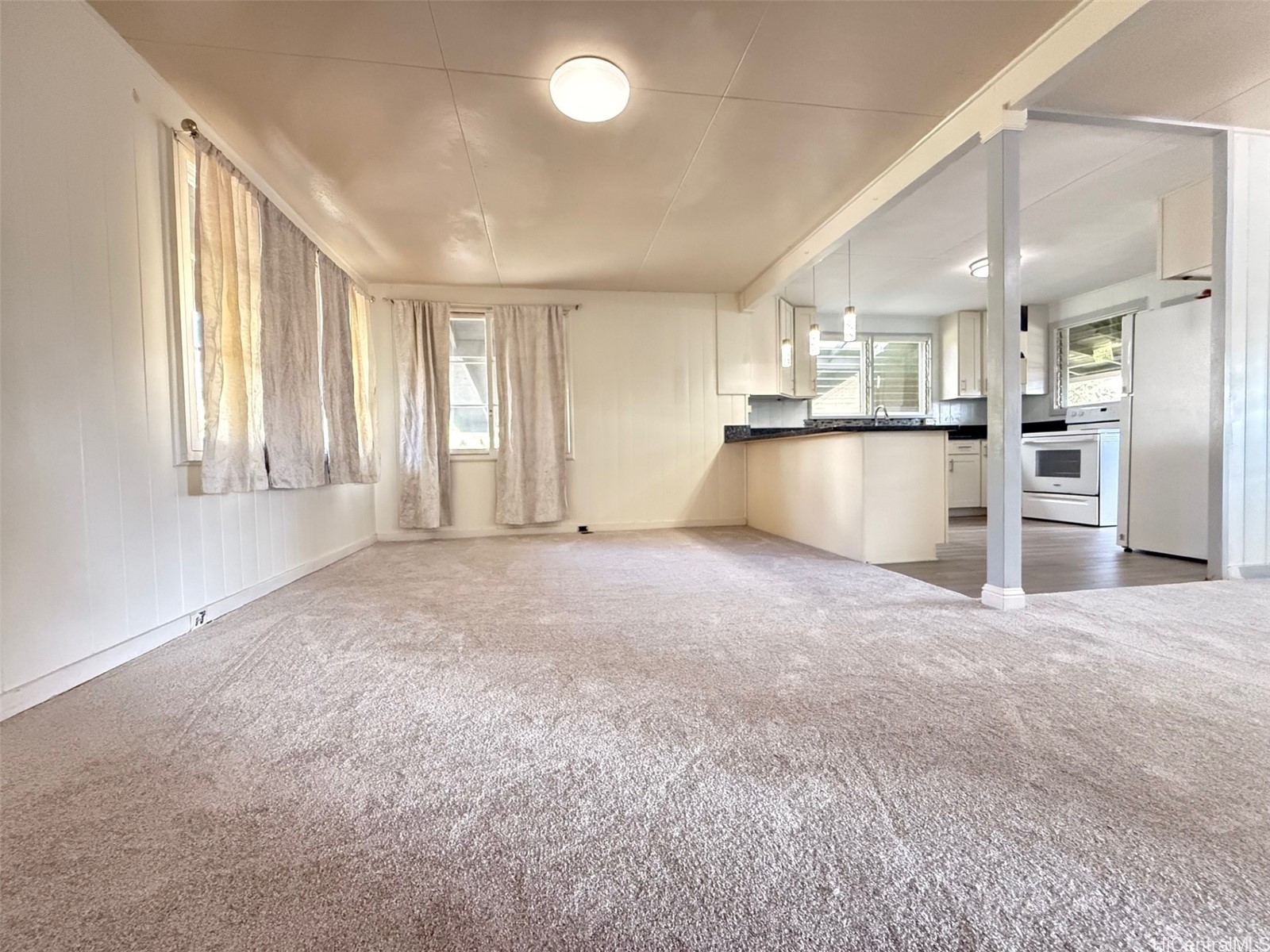 171-A Makaweo Avenue