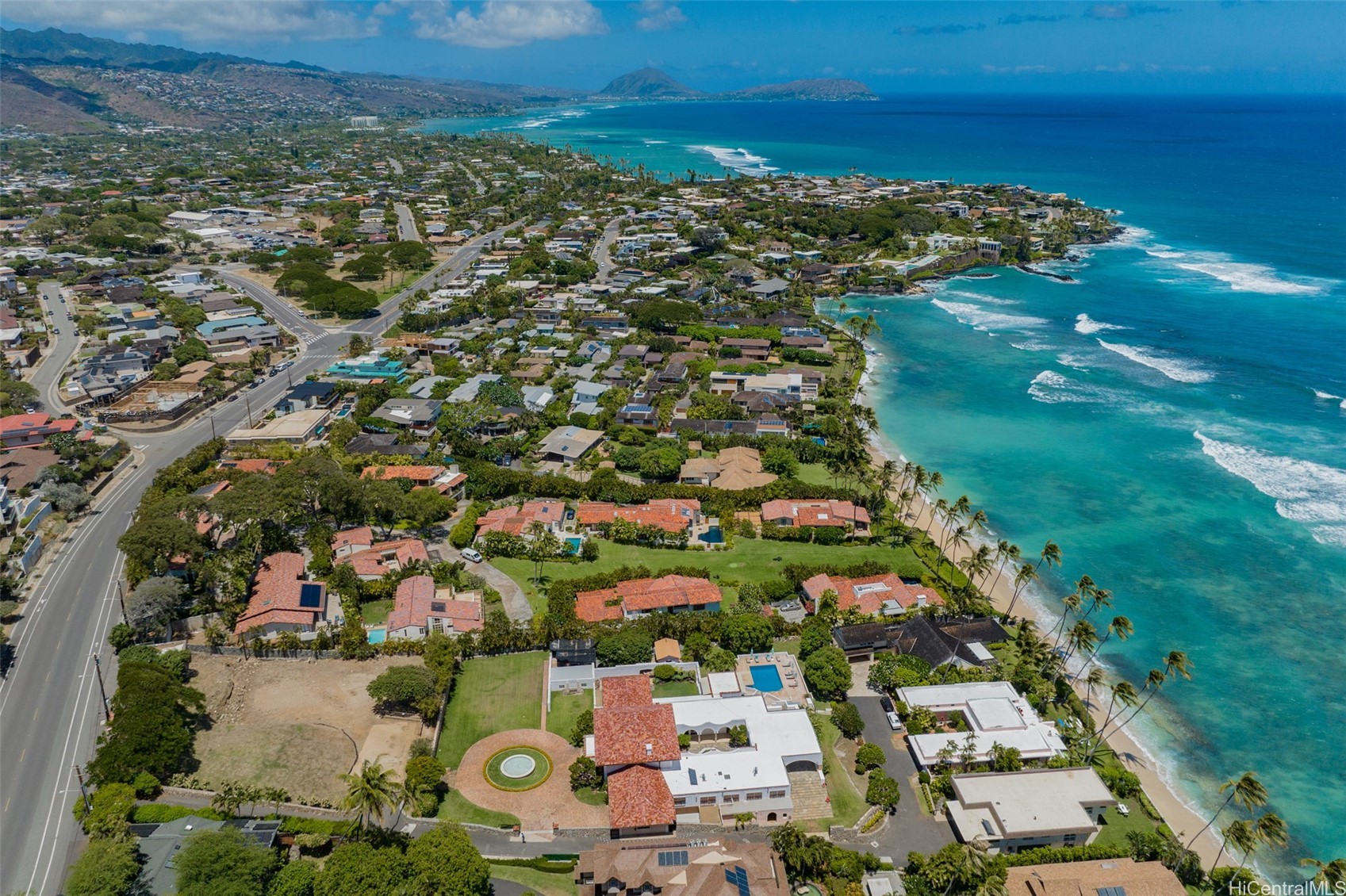 3735- Diamond Head Road