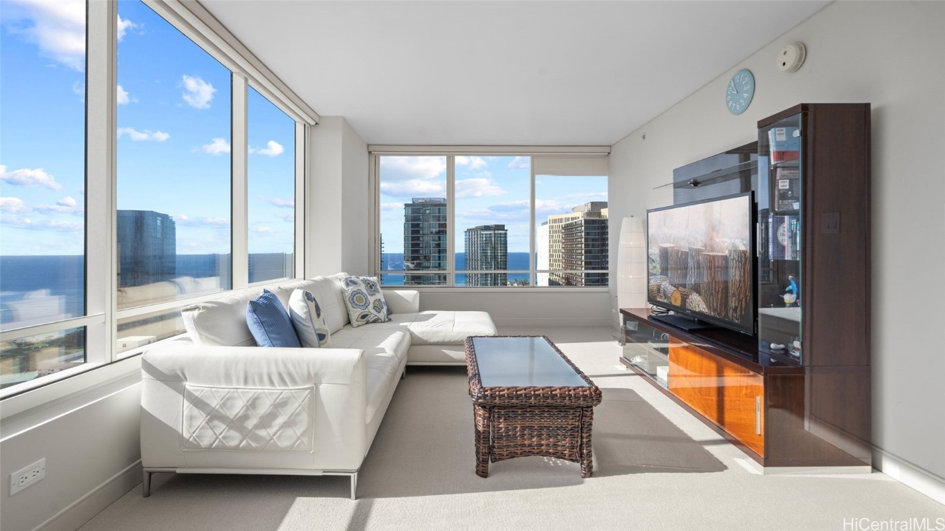 Pacifica Honolulu Condominium