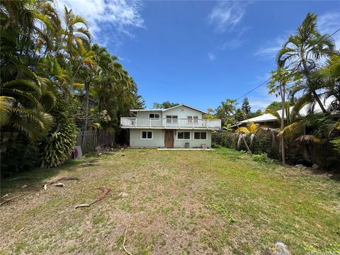 481 Kawailoa Road B Kailua HI 96734
