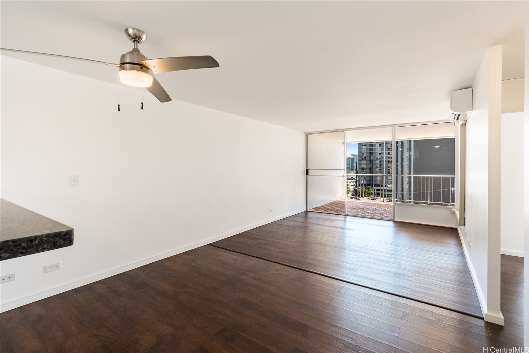 1414 Alexander Street 503