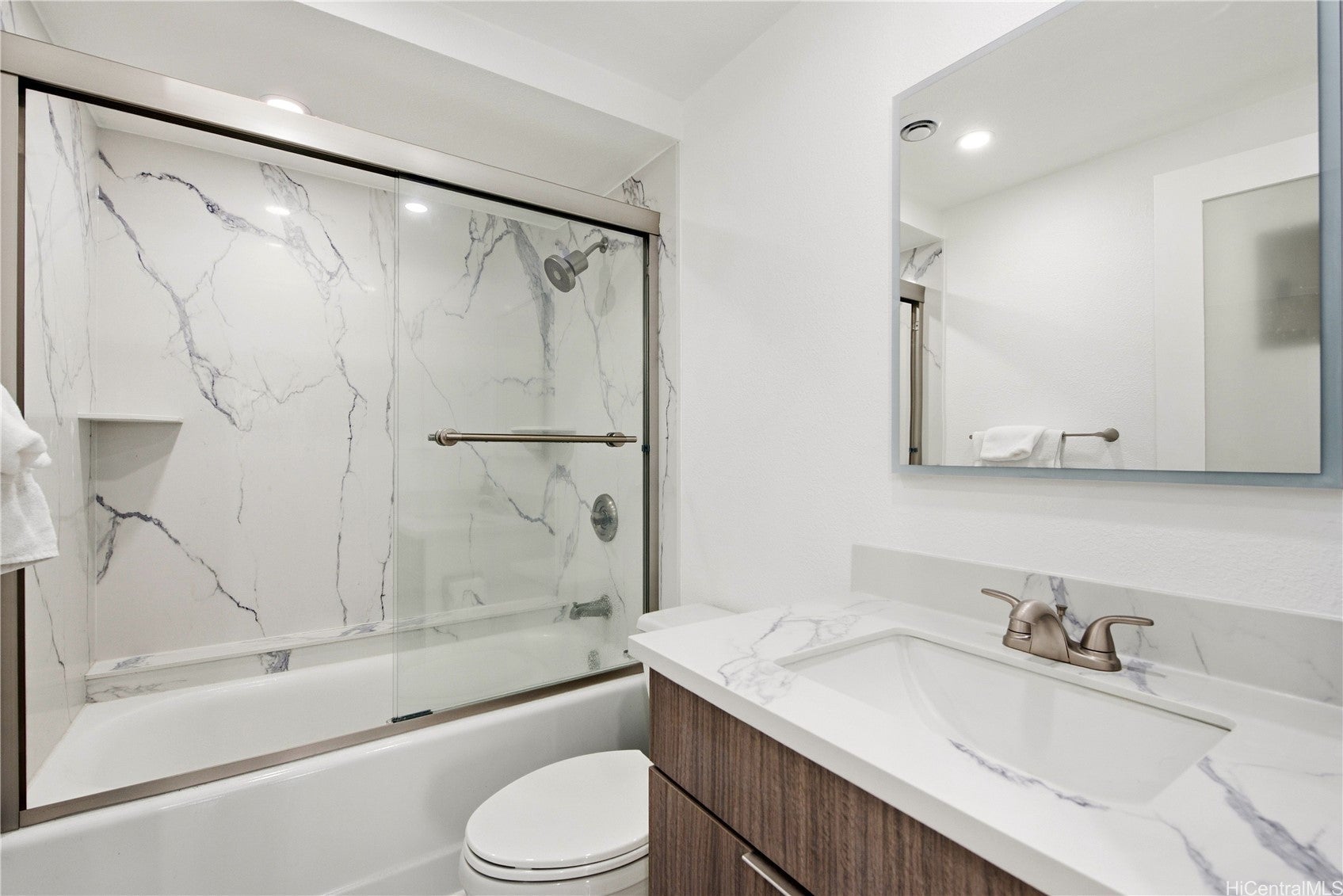 1778 Ala Moana Boulevard 1418