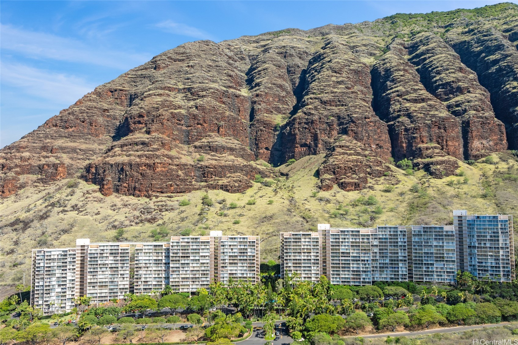 Makaha Valley Towers Condominium