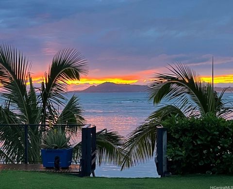 Photo of 469 Portlock Road #A, Honolulu, HI 96825 (MLS # 202521090)