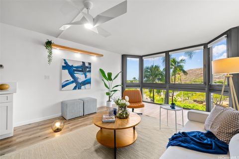 521 Hahaione Street 2-6H Honolulu HI 96825