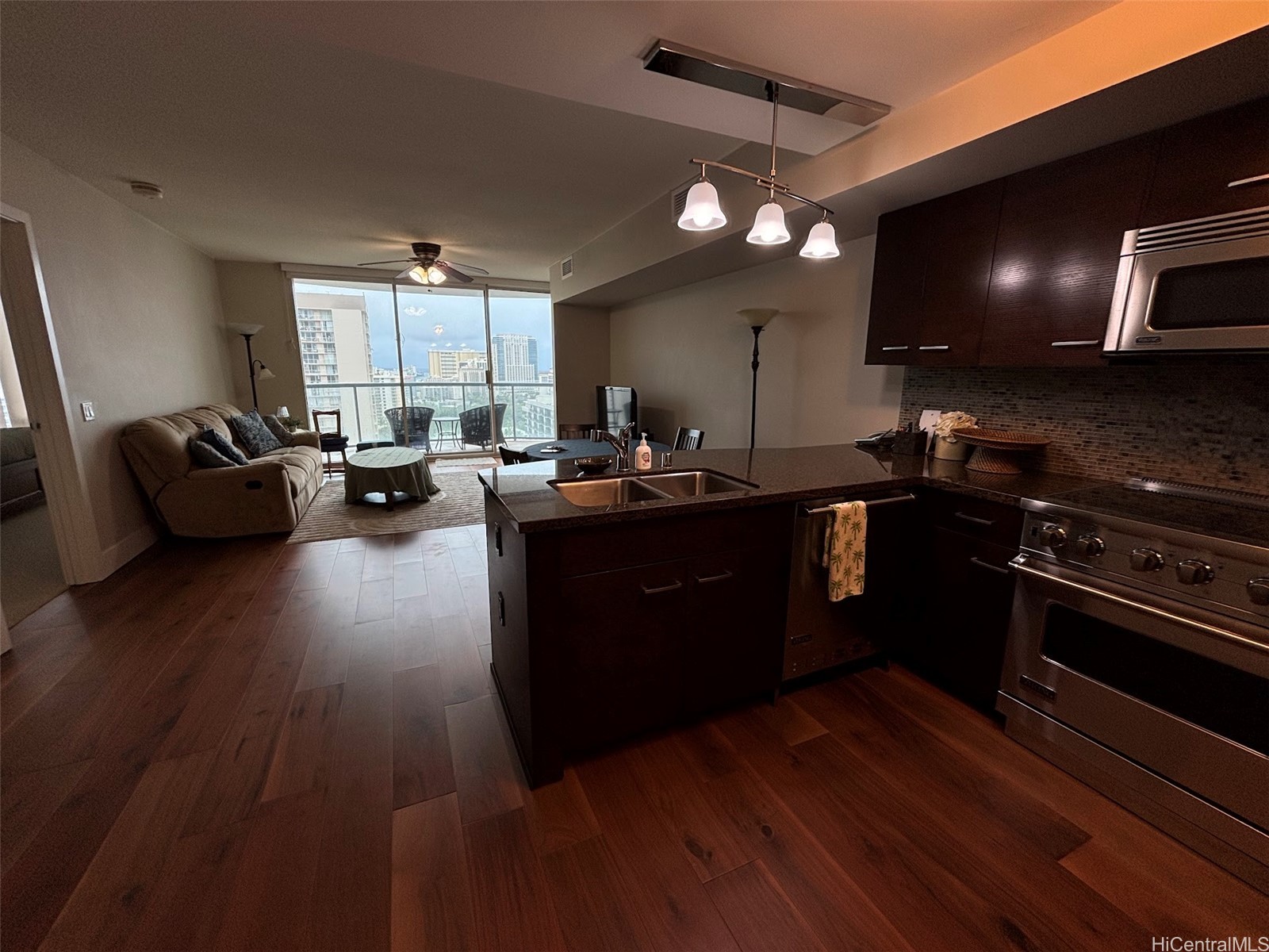 1837 Kalakaua Avenue 2202