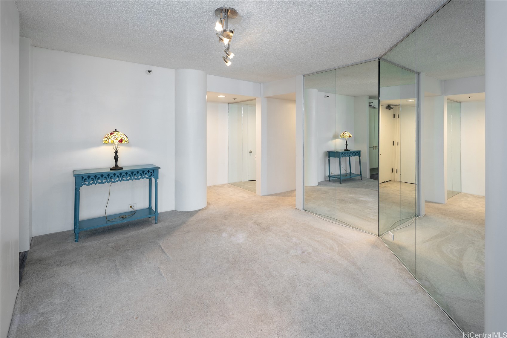 60 N Beretania Street 1202