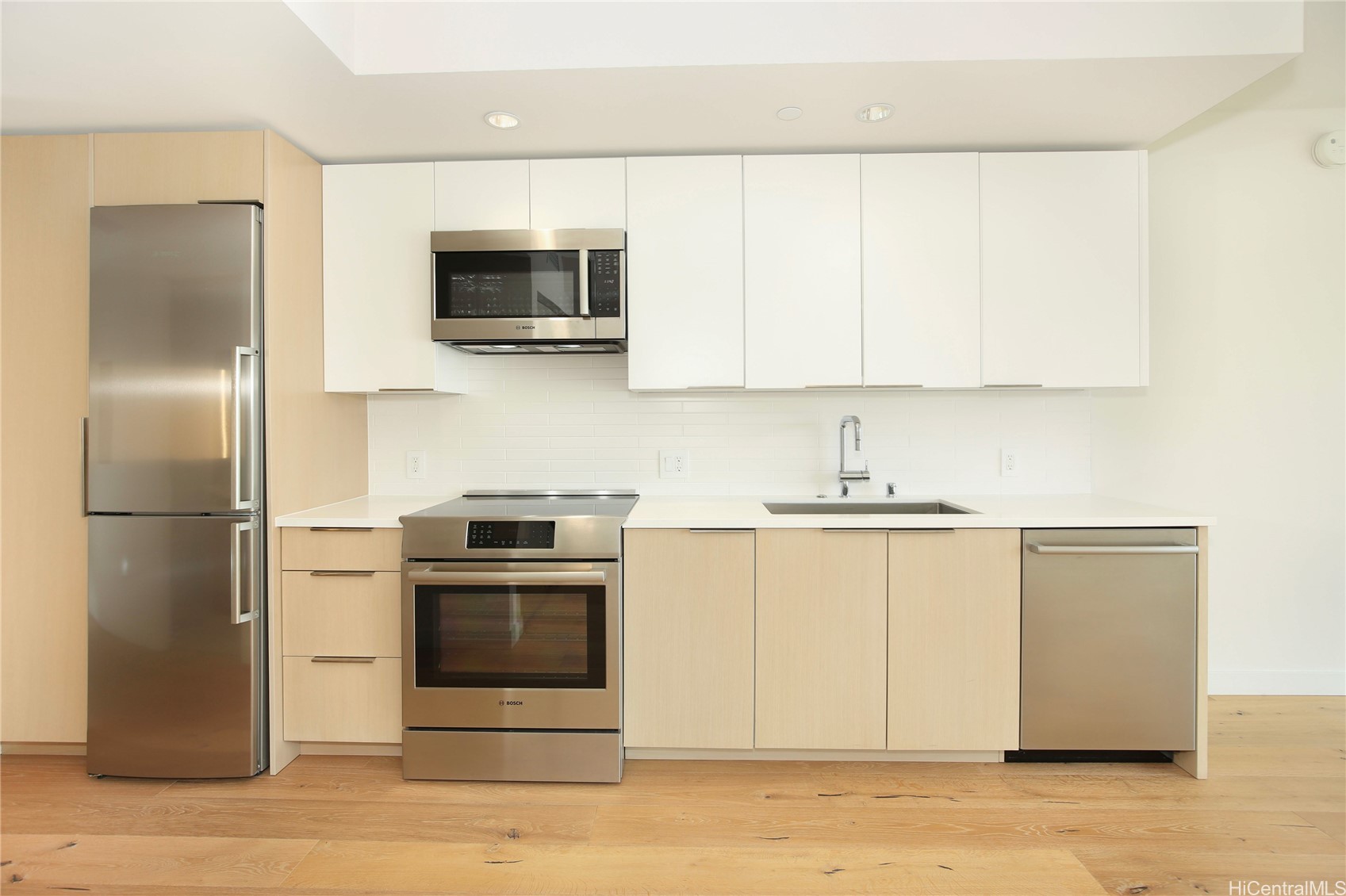 1001 Queen Street 1107