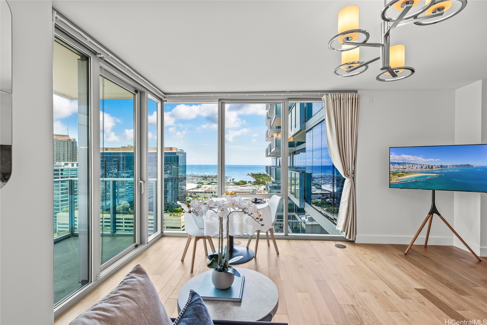 629 Keeaumoku Street 2211