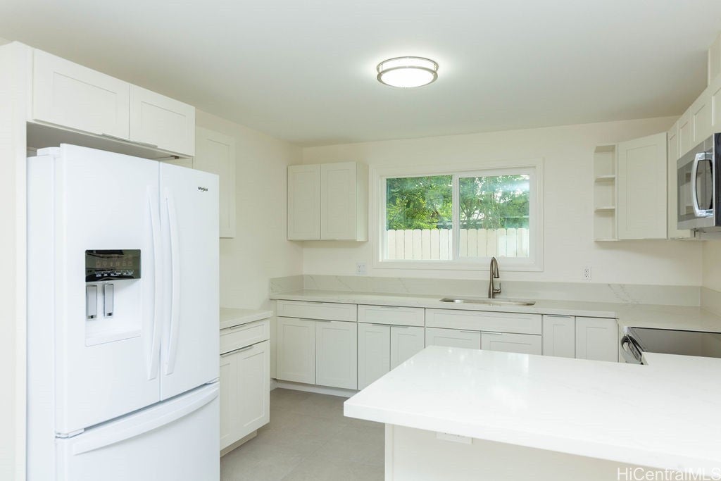 91-1721 Ala Loa Street A