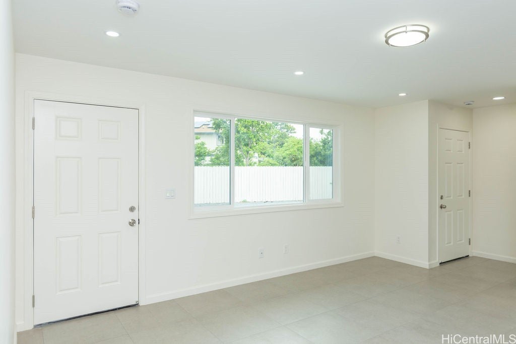 91-1721 Ala Loa Street A